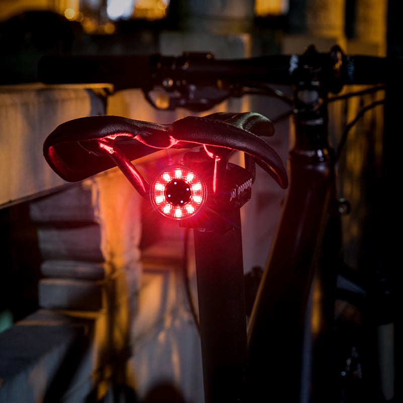 Lanterna traseira de bicicleta colorida
